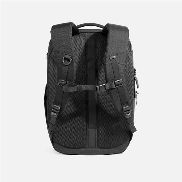 SOLD DO NOT BUY Aer City Pack Pro 24L - Picture 2 of 7